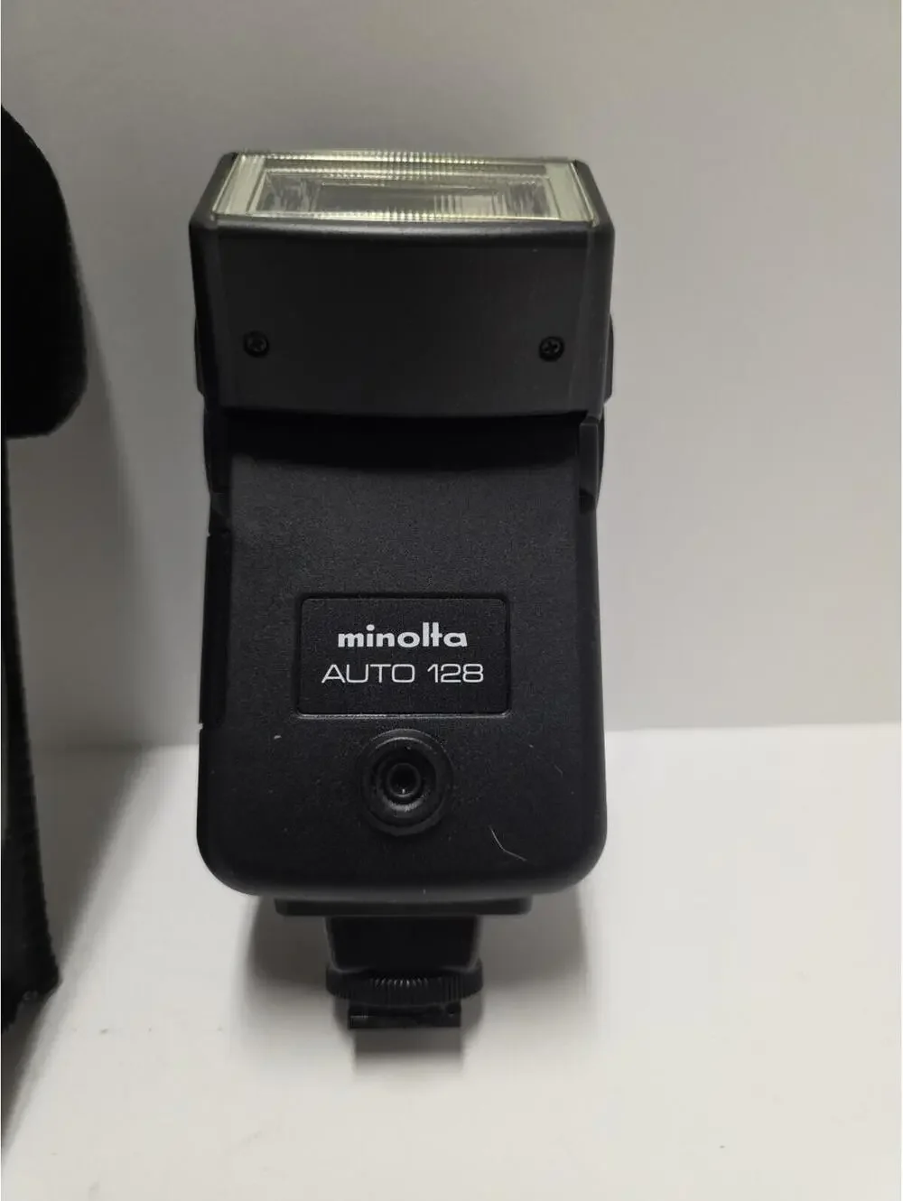 Genuine Minolta Auto 128 Flash Tested, Working Excellent Condition Includes Case